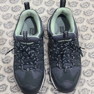 Eddie Bauer Redlodge Low Shoes - Black and Mint